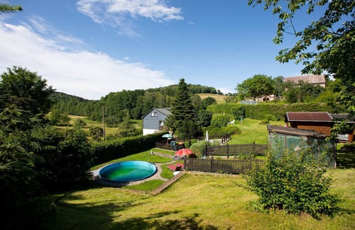 Krumhermsdorf Apartamento | Comfortable, quiet and well-kept vacation apartment, idyllic countryside