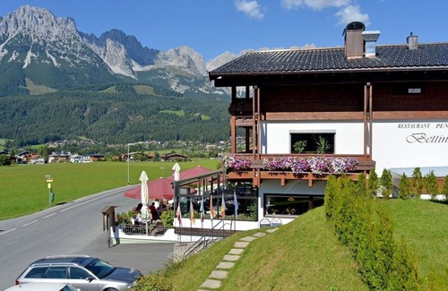 Ellmau Cabaña | Habitación doble de bienestar Wilder Kaiser - Café-Restaurant Bettina