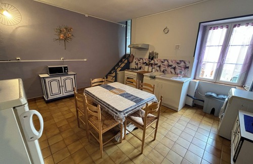 Sancoins Casa | Comfortable family home with outdoor area near Lurcy-Levis - Magny-cours