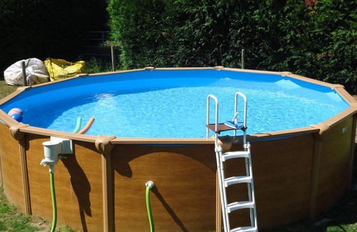 Brigueil-le-Chantre Casa | Cómoda, espaciosa casa rural con piscina