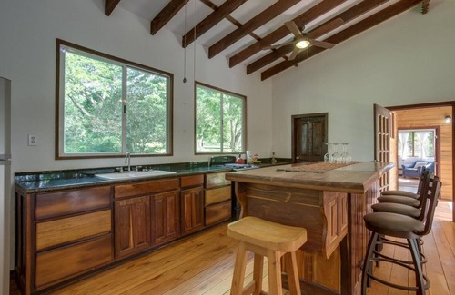 Negroman Casa | Comfortable Garden House w/ Private Bathroom, Kitchen, & Porch w/ Hammock
