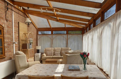 Alderminster Casa | Rose Cottage, una cómoda casa de campo con Wifi cerca de Stratford on Avon