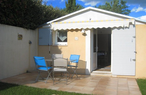 Forcalquier Casa | COMFORTABLE GITE SWIMMING POOL GARDEN