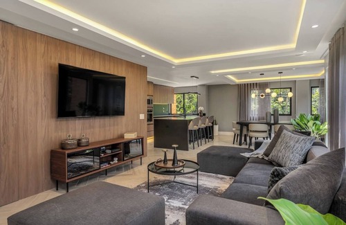 El Tesoro Apartamento | * Comfortable Heaven: 3 Bed