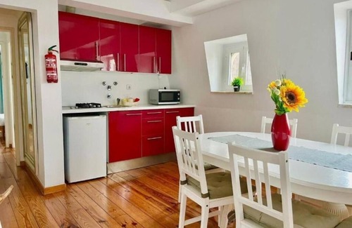 Mouraria Casa | COMFORTABLE HOLIDAYS ROOM NEAR LISBON CITY CENTER
