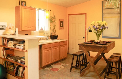 Taos Casa | Comfortable home in historic acequia neighborhood