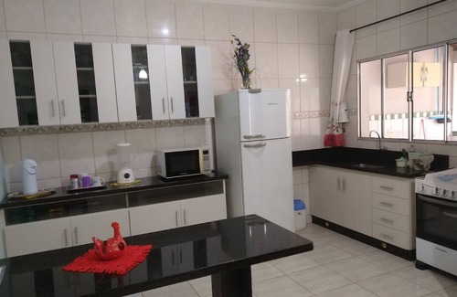 Ipiranga Casa | Casa confortable con 1 dormitorio, amueblada, cocina completa, piscina al lado.