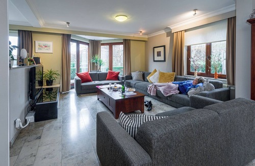 Voort Cabina | Comfortable house for 12 p in rustival neighborhoud