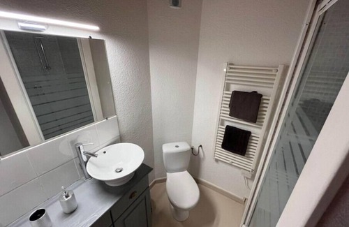 Vic-Fezensac Casa | Comfortable house in thriving town