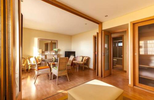 Caminha Casa | Comfortable House in Moledo with Sea View and Parking