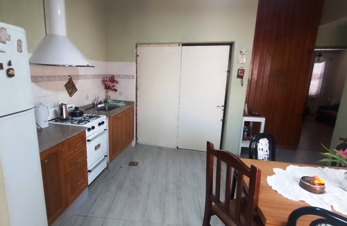 Las Heras Casa | 3-bedroom house, comfortable and well located, with WiFi, AC