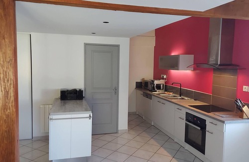 Verdelais Casa | Comfortable house with view on the vineyard slopes. Large living room of 50 m2