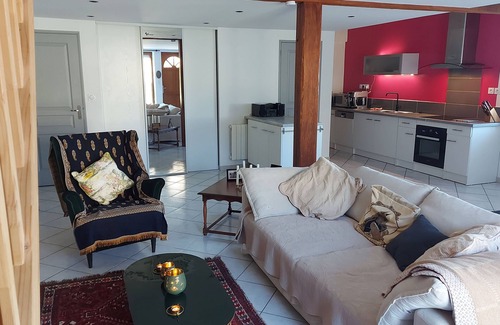 Verdelais Casa | Comfortable house with view on the vineyard slopes. Large living room of 50 m2