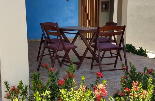 Sao Francisco Casa | Cómoda casa con balcón y barbacoa, avenida cerca del mar.