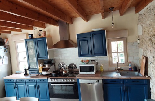 Amboise Casa | Comfortable house with swimming pool in season for 8 people close to all amenities