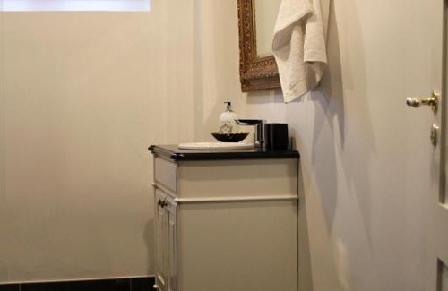 Copenhagen Casa | Comfortable Large Room King S bed near CPH centre