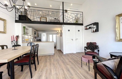 Saugues Casa | Alojamiento cómodo en Saugues para excursionistas, 3 habitaciones amplias con baño privado