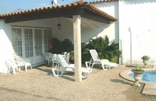 Rates Villa | Cómoda casa señorial con piscina, para grupos grandes. Playas a 6km.