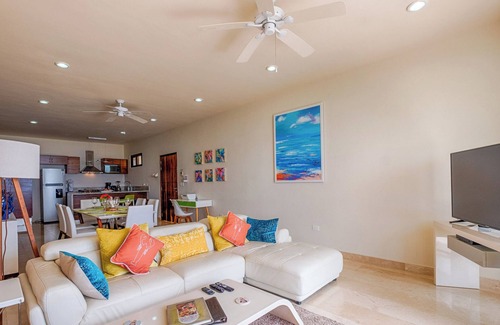 Akumal Condominio | ¡Moderno, justo en la playa y con impresionantes vistas!