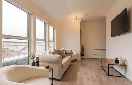 Birmingham City Centre Apartamento | Comfortable penthouse in the center - Free parking and balcony