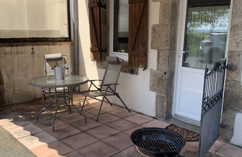 Trois-Fonds Apartamento | Comfortable Quaint Studio Apartment, in Rural Location