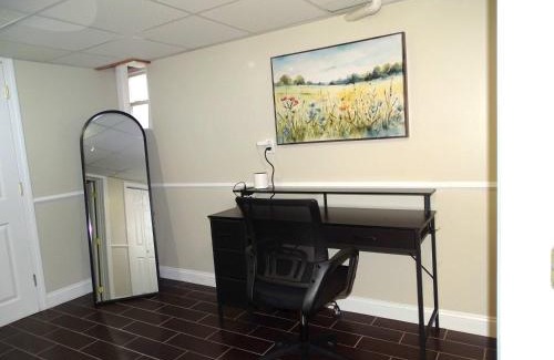 Framingham Apartamento | Comfortable Renovated 3 Bed Apartment