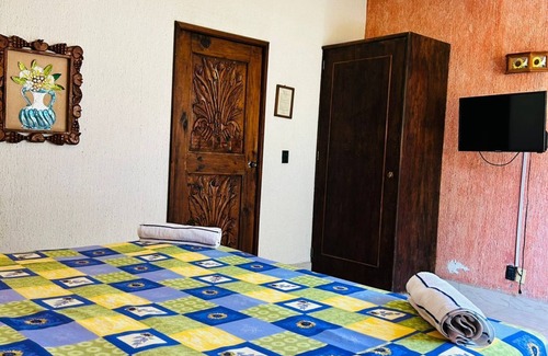 Tequesquitengo Hotel | Cómoda Habitación para 2-3 personas. Incluye desayuno