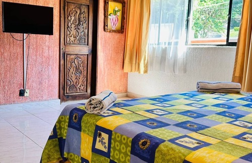 Tequesquitengo Hotel | Cómoda Habitación para 2-3 personas. Incluye desayuno