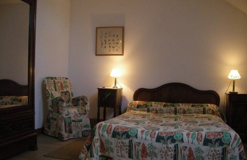 Montchevrier Cama Y Desayuno | Habitaciones acogedoras en una granja en el corazón de Berry