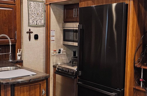 Cedar Lane Casa | Comfortable RV located in the coastal beach town of Sargent, TX on a canal lot.