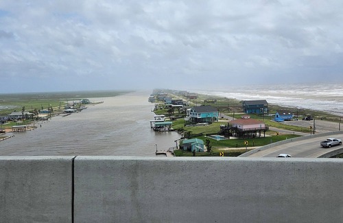 Cedar Lane Casa | Comfortable RV located in the coastal beach town of Sargent, TX on a canal lot.