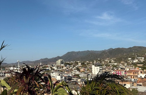 Lazaro Cardenas Apartamento | Comfortable & Spacious Living in Puerto Vallarta !