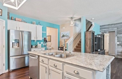 Amelia National Casa | Comfortable & Spacious Home Near Fernandina Beach!