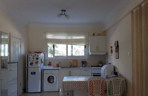 Kyrenia Apartamento | Estancia confortable a los pasos de una colina, vistas impresionantes