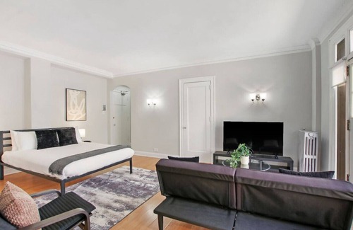 South Evanston Apartamento | Comfortable Studio Hideaway in Evanston
