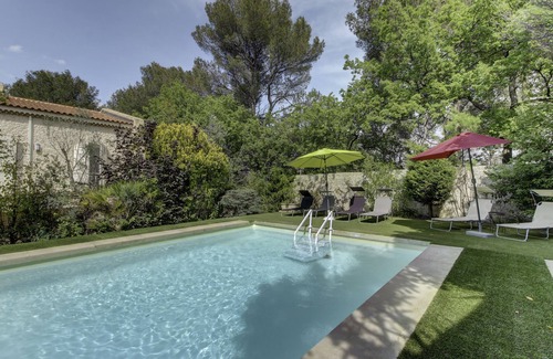 Aubagne Apartamento | Comfortable studio in villa with swimming pool