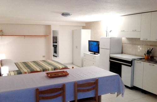 La Caletta Apartamento | Comfortable studio apartment 50 meters from the beach