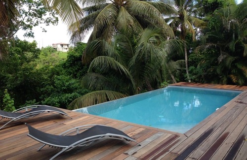Le Gosier Casa | Comfortable T1 in gîte with 2 other accommodations - a studio and a T1