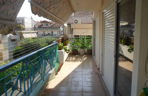 Thermi Apartamento | Comfortable Thermi apartment near SKG Airport