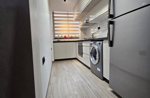 Cite Al Mohammadi Apartamento | Cómodo apartamento de tres habitaciones con estacionamiento
