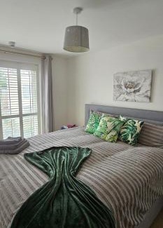 Dudden Hill Apartamento | Comfortable Two Bedroom Flat For 6 People's