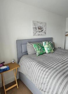Dudden Hill Apartamento | Comfortable Two Bedroom Flat For 6 People's