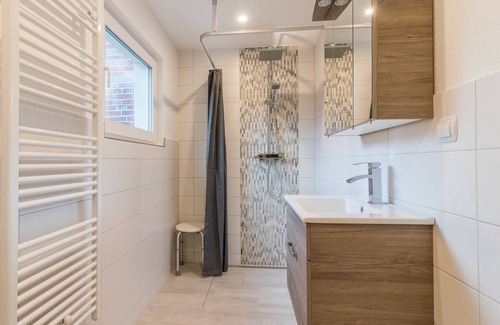 Jever Apartamento | Apartamento moderno y apto para discapacitados con terraza