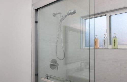 Willow Glen South - Lincoln Glen Apartamento | Comfortable Willow Glen Home w Central AC&Heater