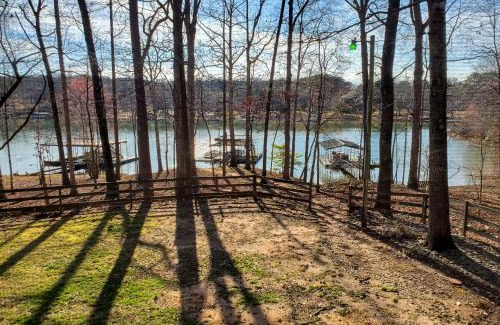 Townville Casa | Comforting Cabin