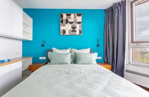 Puteaux Casa | Comfortion Norma - Suite de luxe avec vue sur la Tour Eiffel