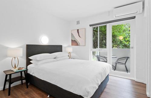 Parkville Apartamento | Comfy 1-Bed Unit with Balcony and Parking