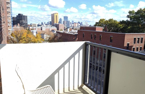 Medical Center Area Apartamento | Comfy 2 Bed Apt 6 Min Walk To Boston Children's Hospital, Brigham, Dana Farber.