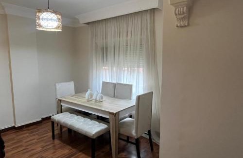 Al Rehab Apartamento | Comfy 2 Bedroom Luxury apartment in Rehab city