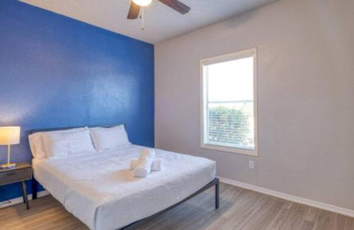 Milwood Apartamento | Comfy 2BD Apt ~ Austin Texas